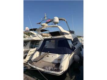 Princess Yachts 42 Fly