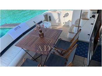 Princess Yachts 42 Fly