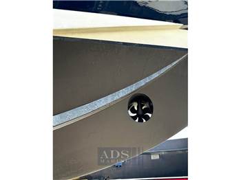 Austin Parker AP 48 SUNDECK