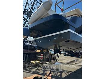 Austin Parker AP 48 SUNDECK