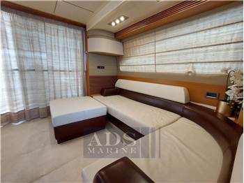 Azimut 53 Fly