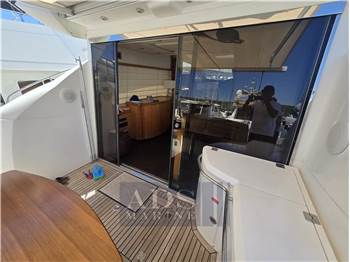 Sunseeker Predator 52