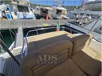 Sunseeker Predator 52