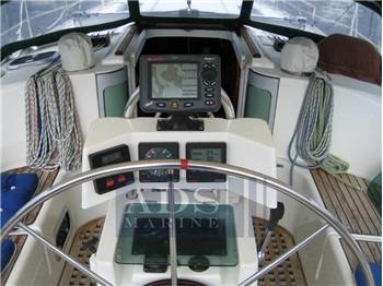 Beneteau OCEANIS 351
