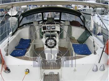 Beneteau OCEANIS 351