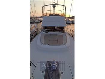Beneteau Swift Trawler 44