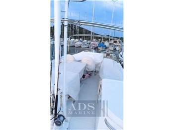 Beneteau Swift Trawler 44