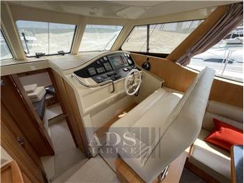 Greenline 33