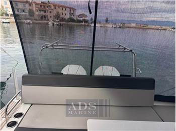 Jeanneau Merry Fisher 1095