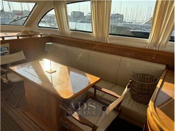 Solare 40 Lobster