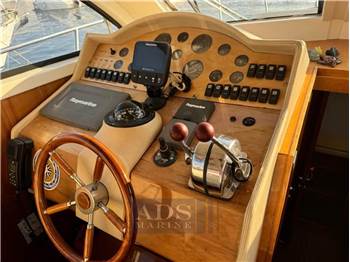 Solare 40 Lobster