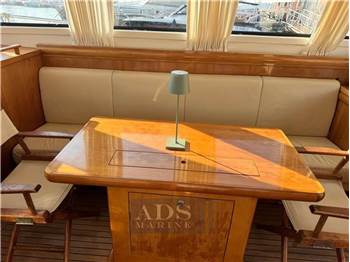 Solare 40 Lobster