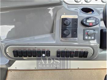 Cruiser Yachts 340 Express