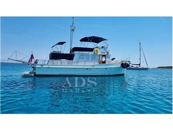 Grand Banks 42