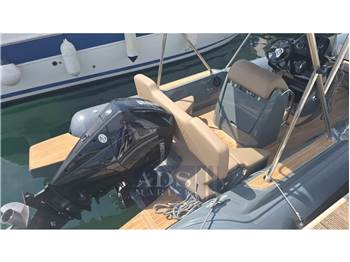 SACS S700