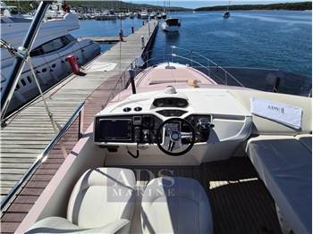 Princess Yachts 43 Fly