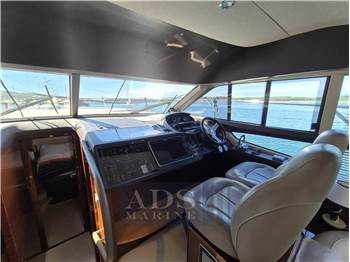 Princess Yachts 43 Fly