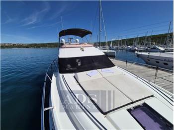 Princess Yachts 43 Fly