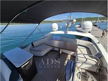 Princess Yachts 43 Fly