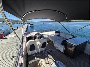 Princess Yachts 43 Fly