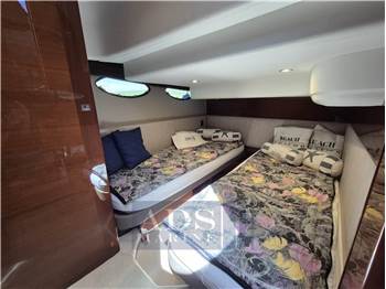 Princess Yachts 43 Fly
