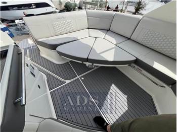 Sea Ray 320 Sundancer OB