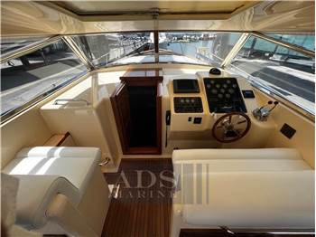 Apreamare 11 Cabinato Hard Top