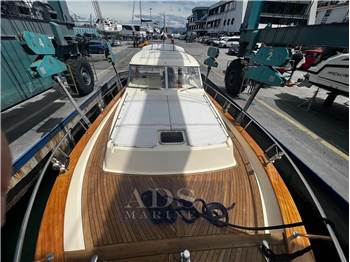 Apreamare 11 Cabinato Hard Top