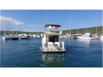 Azimut 46 Fly