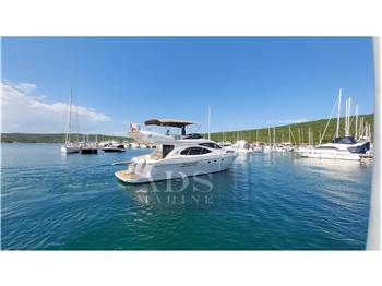 Azimut 46 Fly