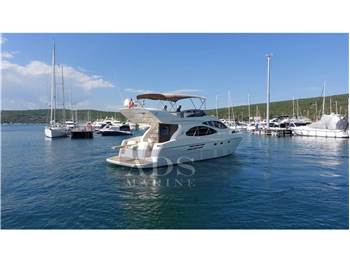 Azimut 46 Fly