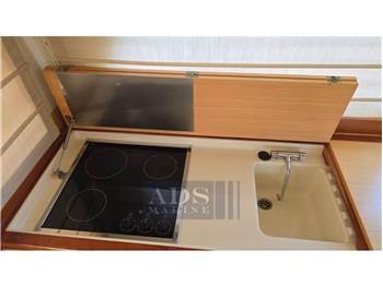 Solare 43 Lobster