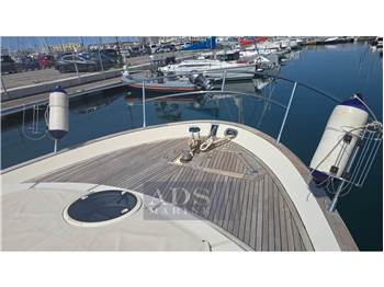 Solare 43 Lobster