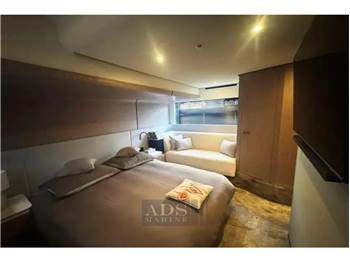 Azimut 53 Fly