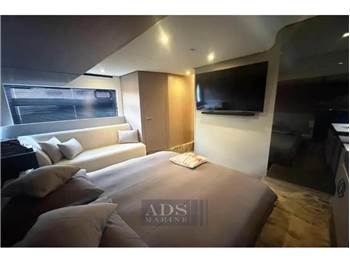 Azimut 53 Fly
