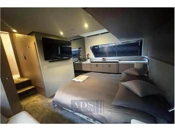 Azimut 53 Fly