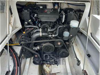 Crownline 275
