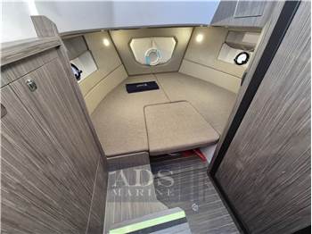 Ranieri Cantiere Next 285 Lx