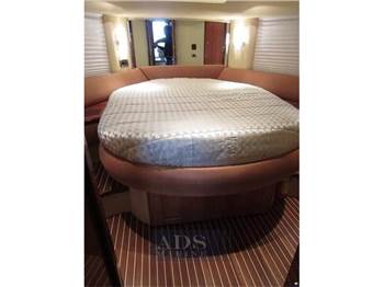 Azimut 42 Fly