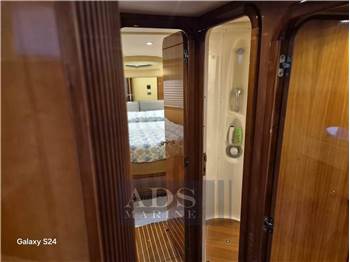 Azimut 42 Fly