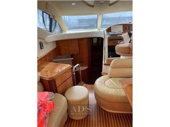 Azimut 42 Fly