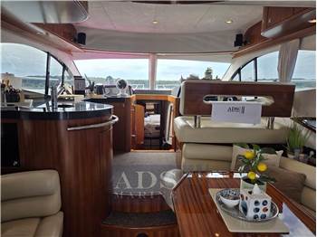 Galeon 440 FLY