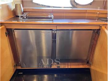 Atlantis 50