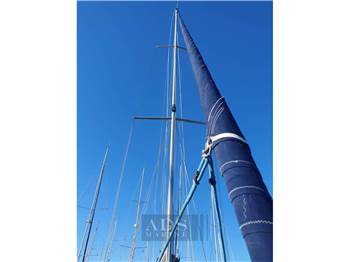 Cantiere del Pardo Grand Soleil 37