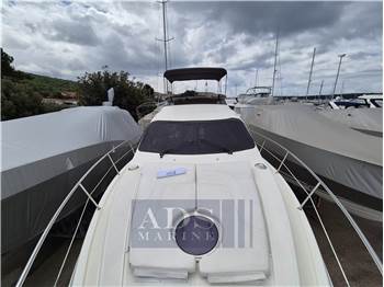 Azimut 42 Fly