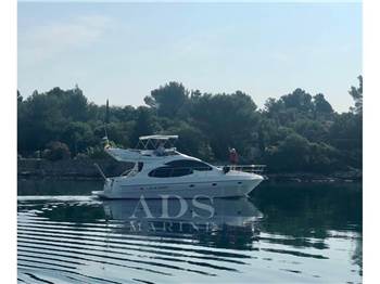 Azimut 42 Fly