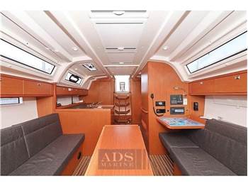 Bavaria Cruiser 37