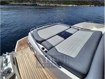 Sunseeker San Remo 485