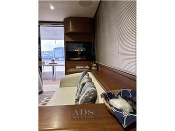 Princess Yachts 43