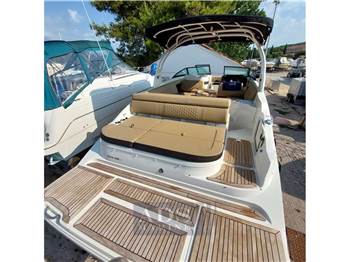 Sea Ray 270 SDX